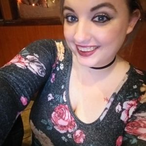 Meet your Posher, Joyce renee